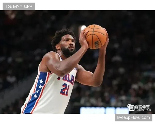 恩比德买了啥豪宅？邻居看得傻眼，篮球场没他家大！